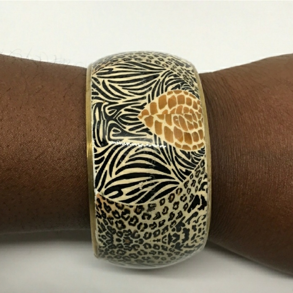 Bangle - Picture 2 of 2